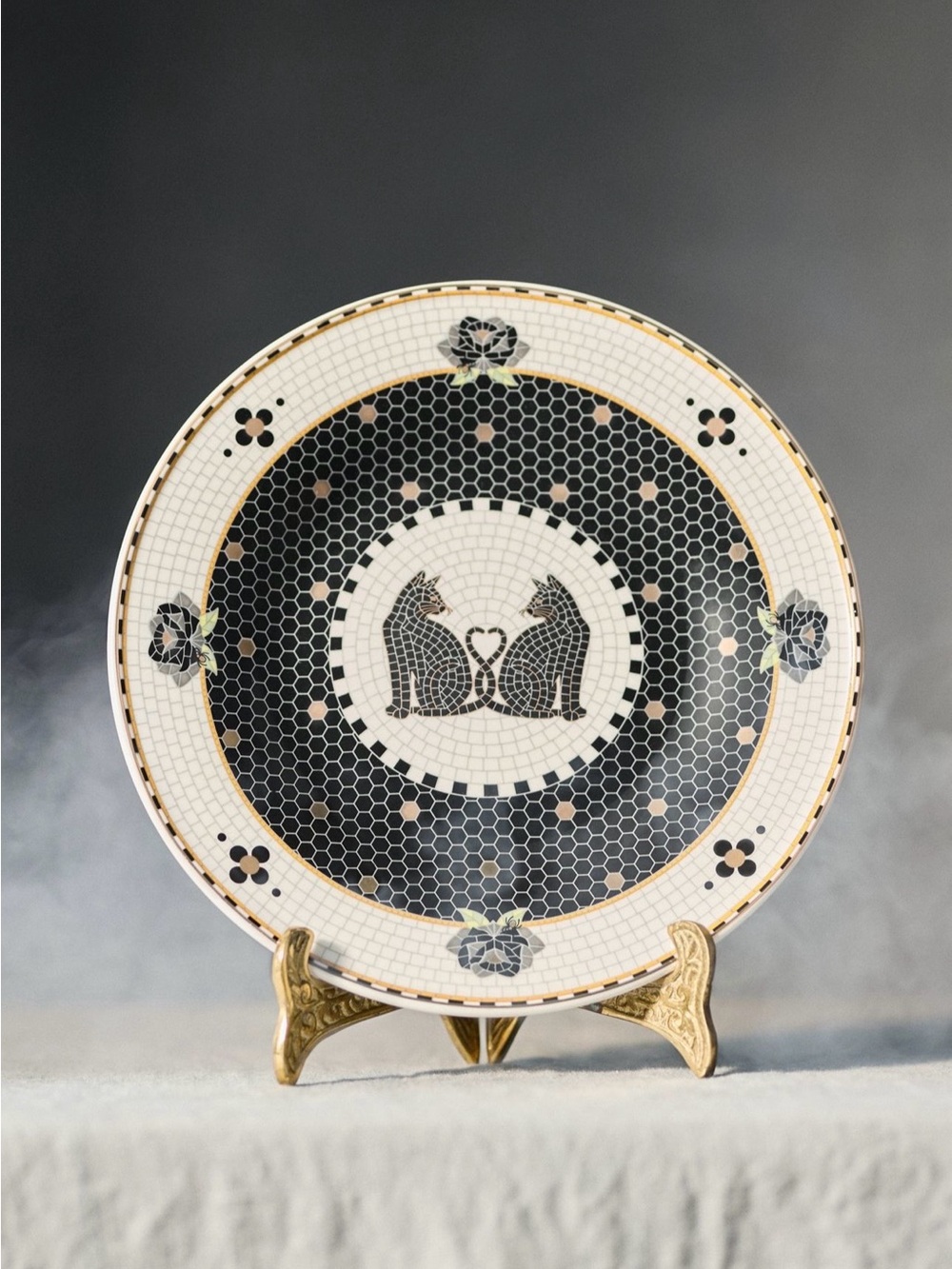 Anthropologie Bistro Tile Stoneware 24k Gold Accent Halloween Dessert Plate